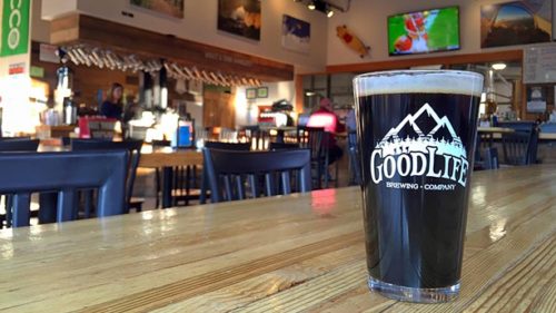 In a nod to Central Oregon’s cool weather uniform, Bend’s GoodLifeBrewing offers the Puffy Coat Porter.
