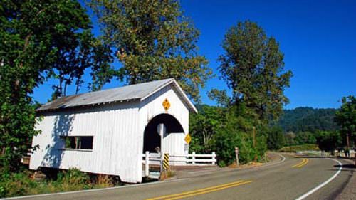 Visitors will appreciate the pieces of history scattered around Myrtle Creek, including several covered bridges. (Photo credit: Gary Halvorson, Oregon State Archives)