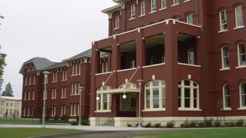 The Oregon State Hospital Museum of Mental Health in Salem preserves several claustrophobic rooms of the old hospital, where this acclaimed comedy-drama was filmed.
