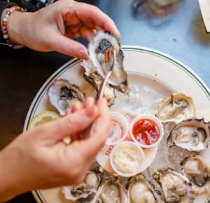 “Merroir”: Oregon's Distinct Oysters - Travel Oregon