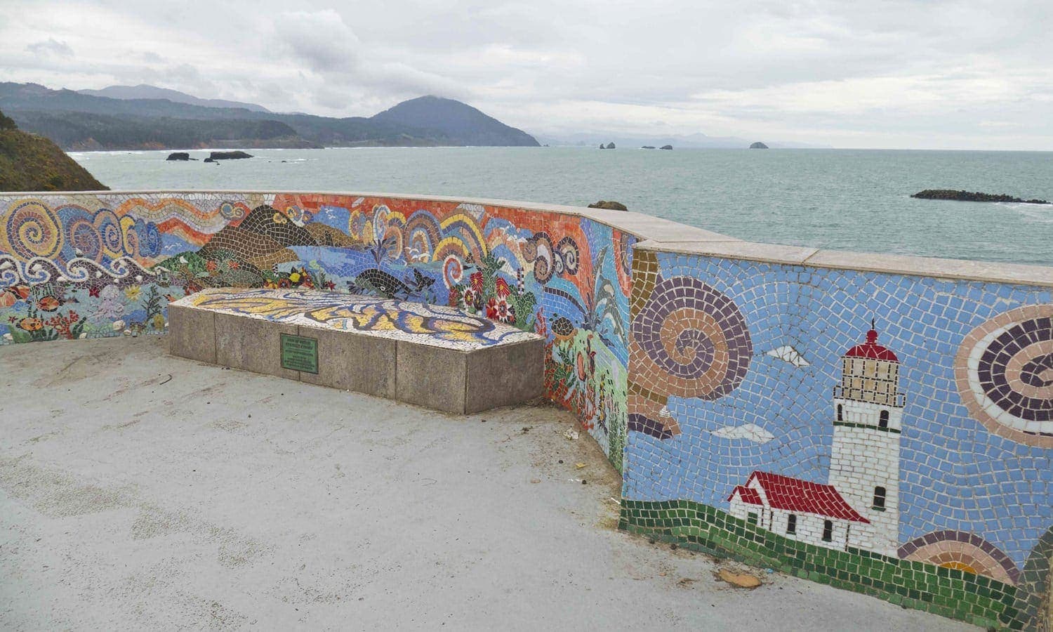 Port Orford boardwalk murals overlooking the water