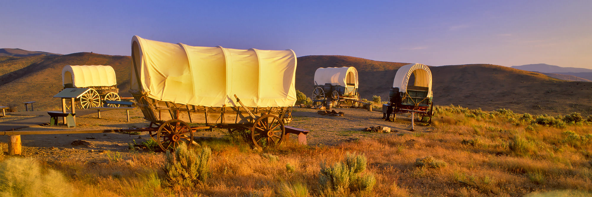 The True Story of the Oregon Trail - Travel Oregon