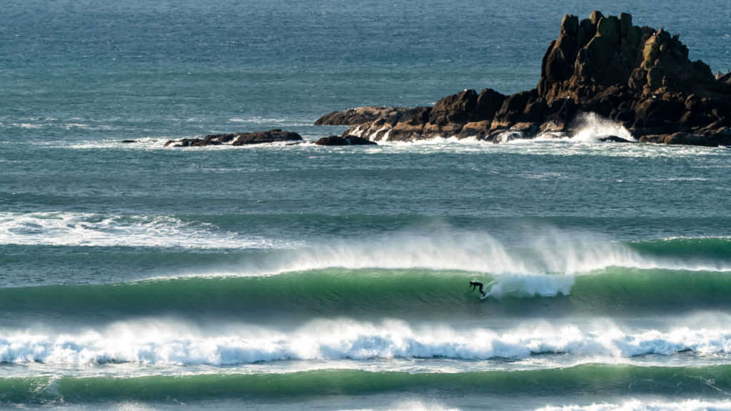 Surfing Scenes With Stoke Travel Oregon