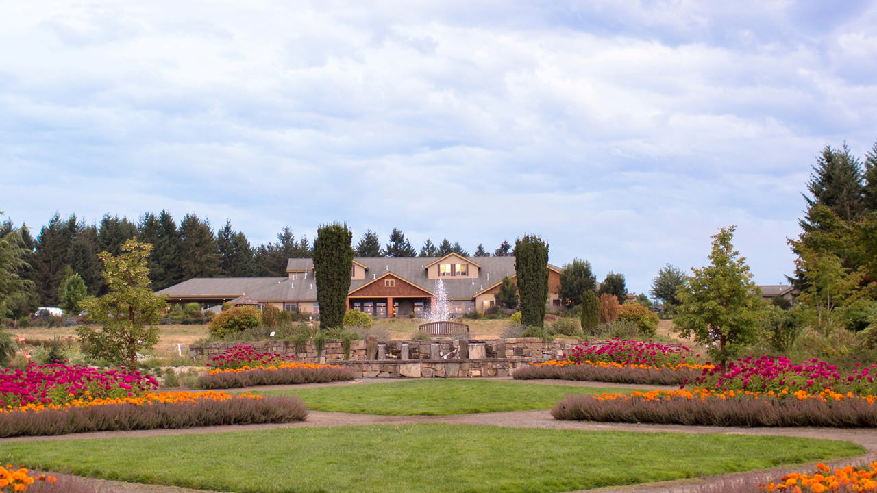 4 Stunning Seasons at The Oregon Garden Travel Oregon