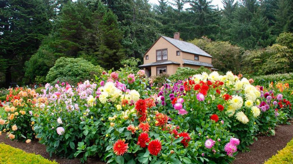 Oregon’s Lushest Gardens - Travel Oregon