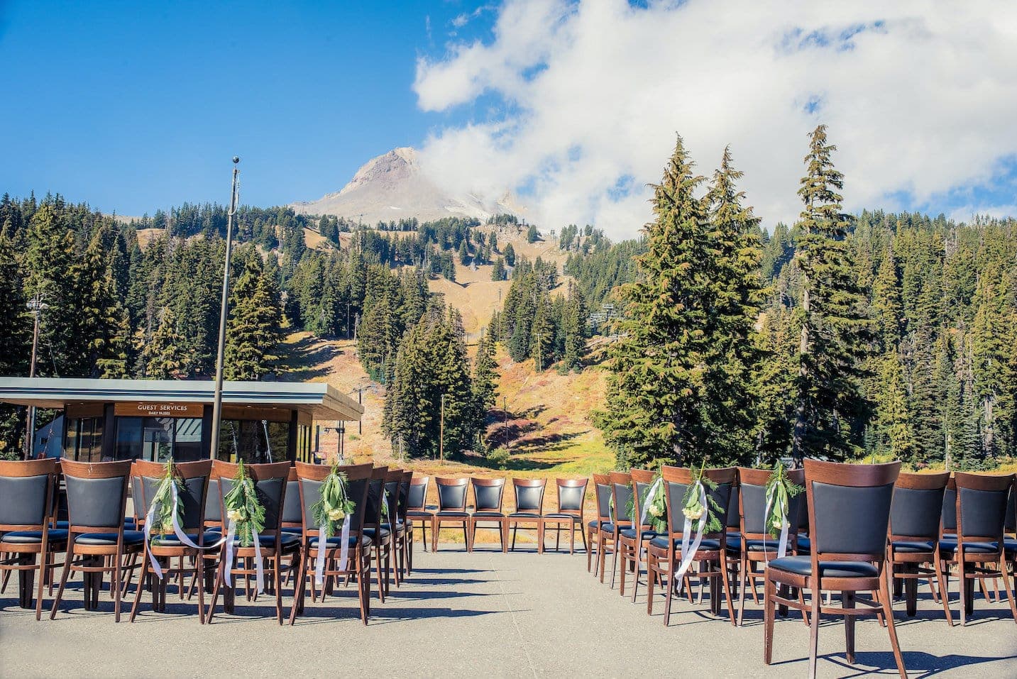 The outdoor Sahale wedding venue with Mt. Hood in the background.