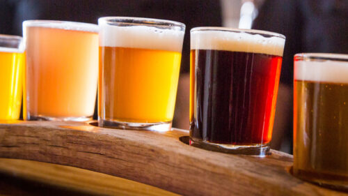 Beer flight at Three Mugs Brewing Company (photo by Ken Kochey)